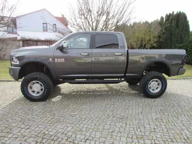 Dodge RAM 2500  6,7 Turbo Diesel Short Box SLT Limited 06/2016-photo-3