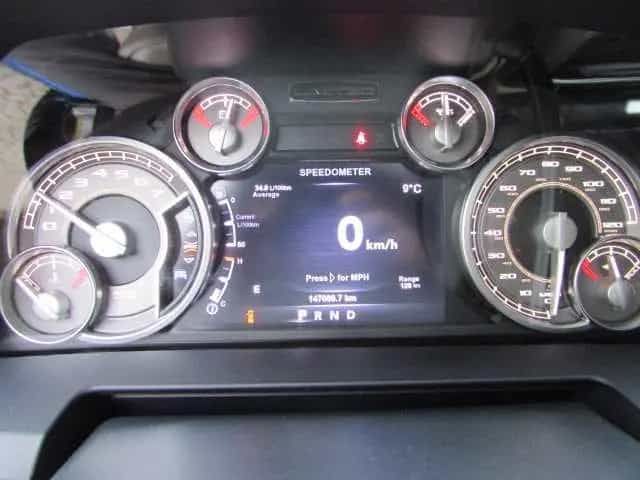 Dodge RAM 2500  Heavy Duty 6,4 Hemi Power Truck Limite 12/2018-photo-11