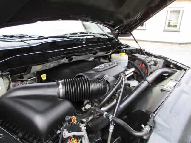 Dodge RAM 2500  Heavy Duty 6,4 Hemi Power Truck Limite 12/2018-photo-13
