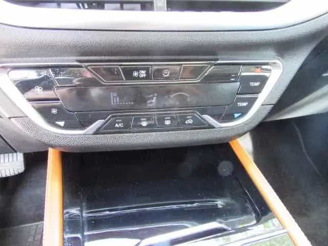 Seres Other 3 Benzin Automatc CVT Luxury Zotiac Zotye 10/2022-photo-11