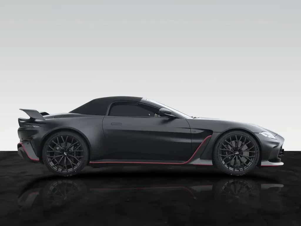 Aston Martin V12 Vantage Roadster | Carbon Exterior | Satin 03/2023-photo-10