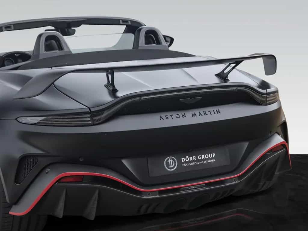 Aston Martin V12 Vantage Roadster | Carbon Exterior | Satin 03/2023-photo-12
