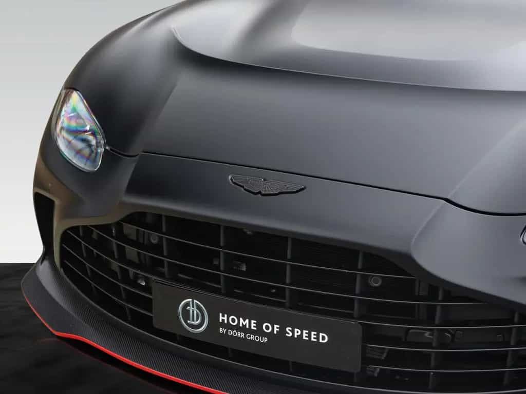 Aston Martin V12 Vantage Roadster | Carbon Exterior | Satin 03/2023-photo-15