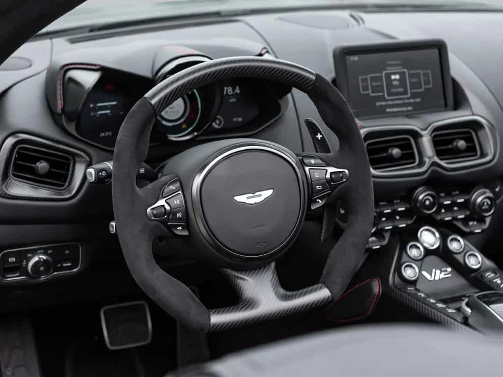 Aston Martin V12 Vantage Roadster | Carbon Exterior | Satin 03/2023-photo-19