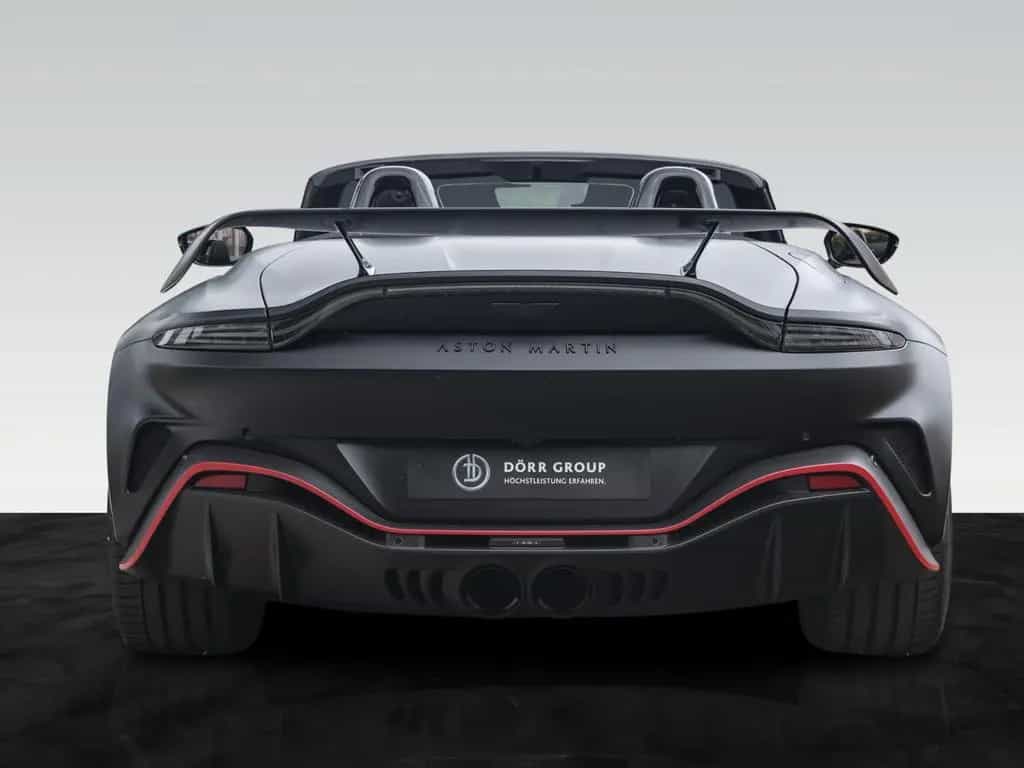 Aston Martin V12 Vantage Roadster | Carbon Exterior | Satin 03/2023-photo-4