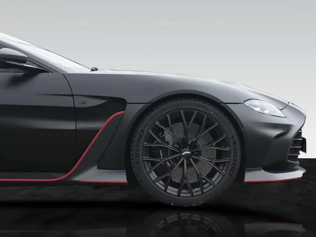 Aston Martin V12 Vantage Roadster | Carbon Exterior | Satin 03/2023-photo-7