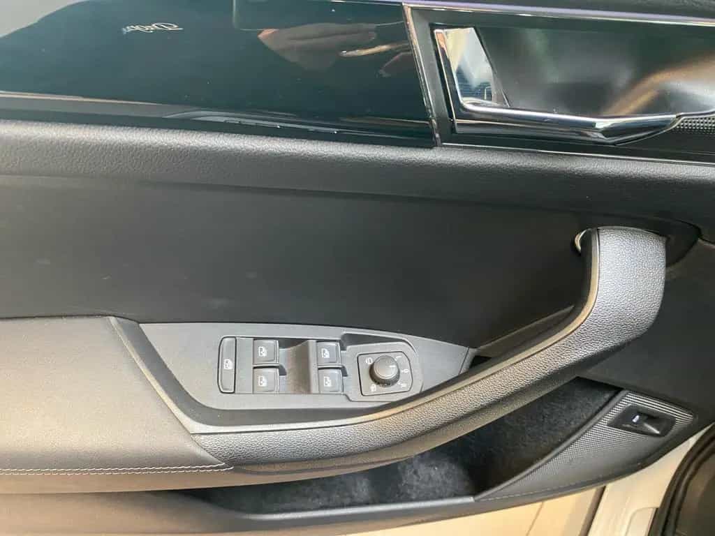 Skoda Kodiaq 2.0 TSI L&K 4x4 Stand.hz. Pano. RFK LED 01/2020-photo-11
