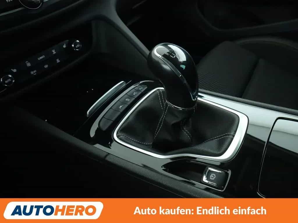 Opel Insignia Sports Tourer 1.5 SIDI Turbo Dynamic 06/2018-photo-26