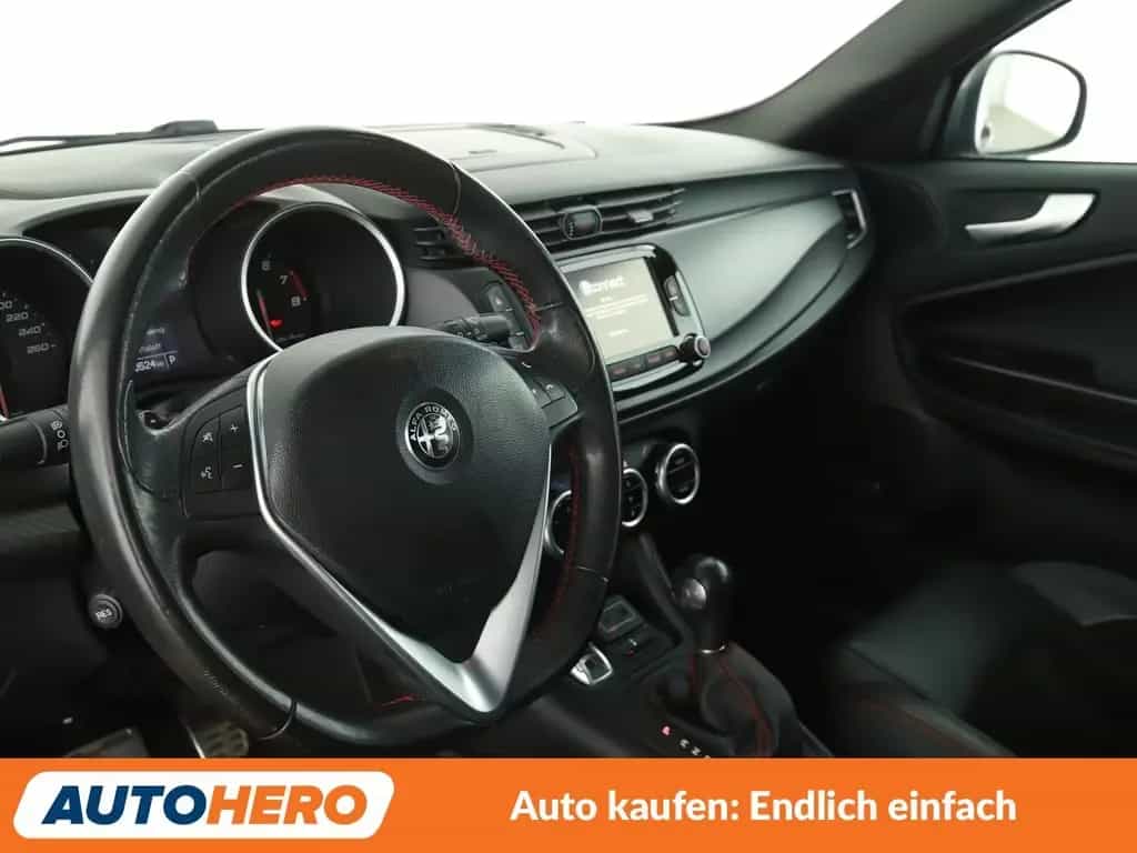 Alfa Romeo Giulietta 1.8 Turbo Veloce Aut*NAVI*PDC*SHZ* 04/2017-photo-10