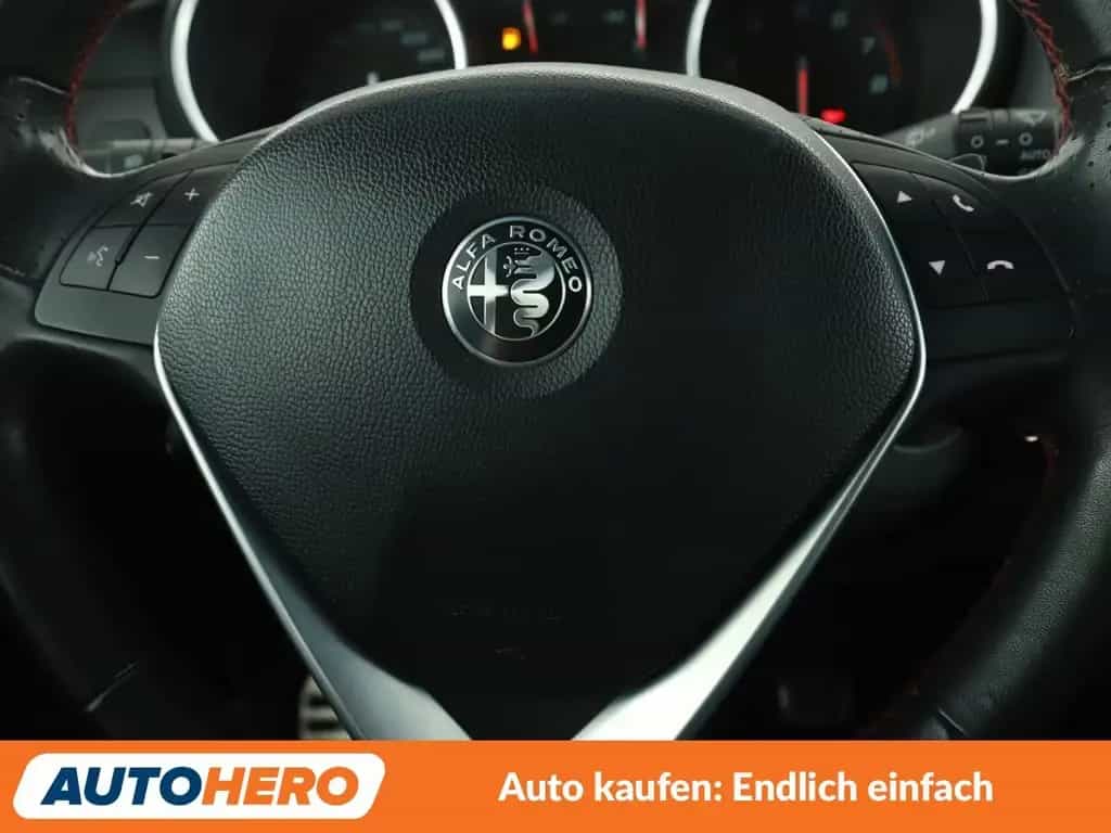 Alfa Romeo Giulietta 1.8 Turbo Veloce Aut*NAVI*PDC*SHZ* 04/2017-photo-18