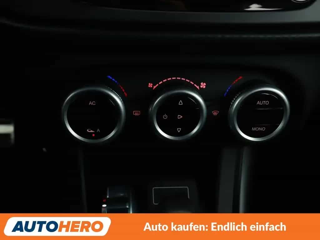 Alfa Romeo Giulietta 1.8 Turbo Veloce Aut*NAVI*PDC*SHZ* 04/2017-photo-21