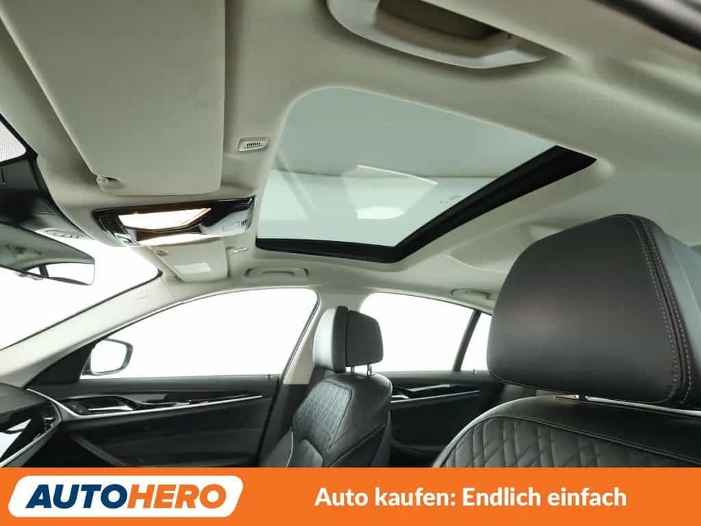 BMW 5 Series 520d Luxury Line Aut.*NAVI*LED*360CAM*ACC*ALU* 10/2019-photo-29