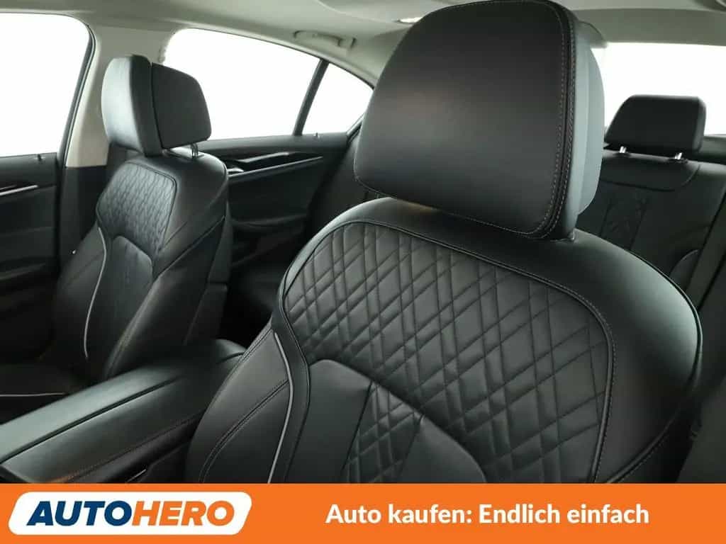 BMW 5 Series 520d Luxury Line Aut.*NAVI*LED*360CAM*ACC*ALU* 10/2019-photo-30