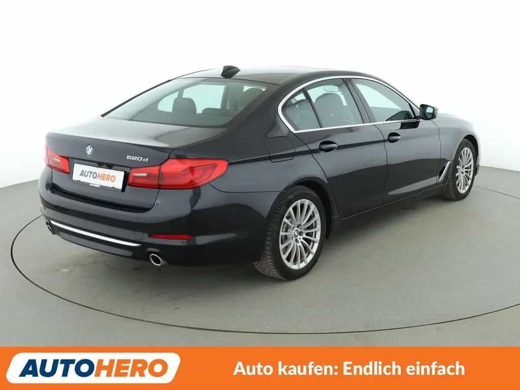 BMW 5 Series 520d Luxury Line Aut.*NAVI*LED*360CAM*ACC*ALU* 10/2019-photo-5