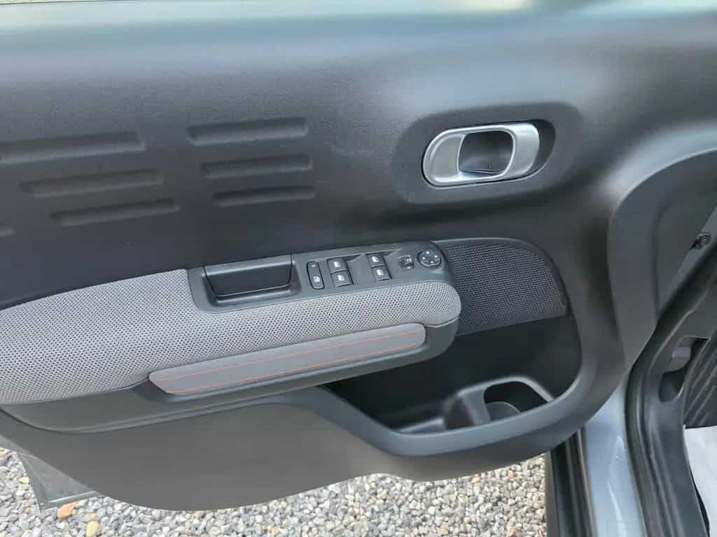 Citroën C3 Aircross 1,2 e-THP Automatik "Shine" 06/2019-photo-17