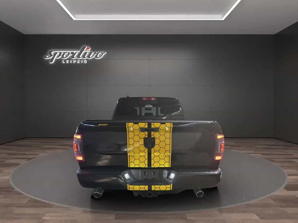 Dodge RAM 1500 SLT Crew Cab 5.7 V8 03/2019-photo-5