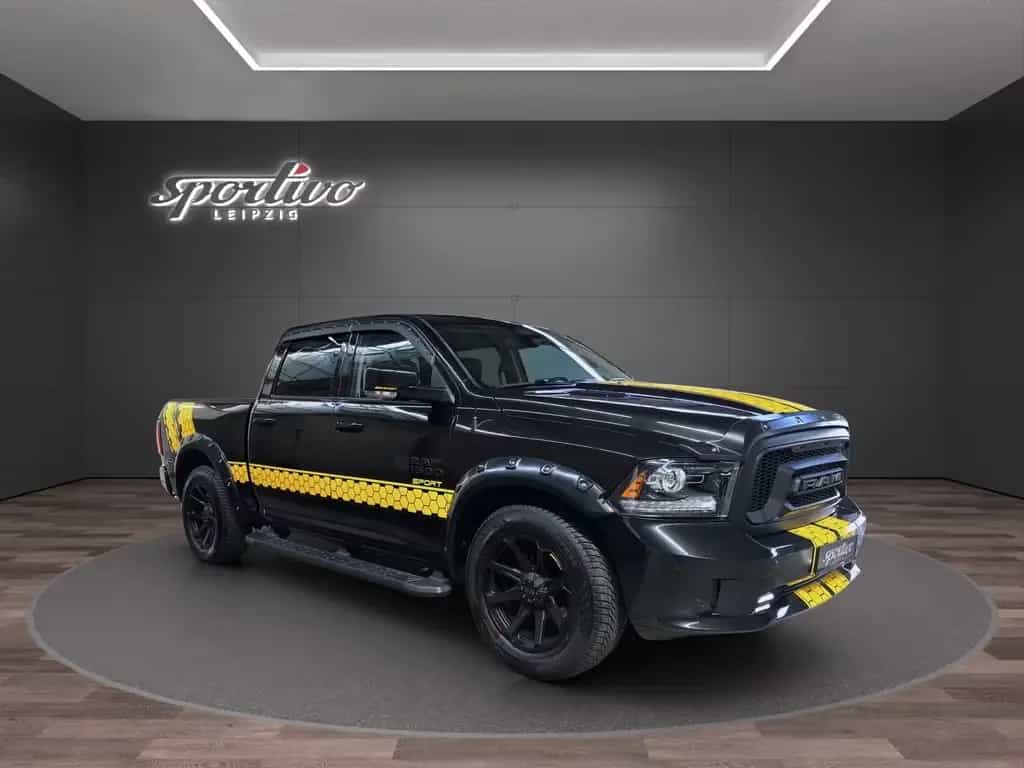 Dodge RAM 1500 SLT Crew Cab 5.7 V8 03/2019-photo-7