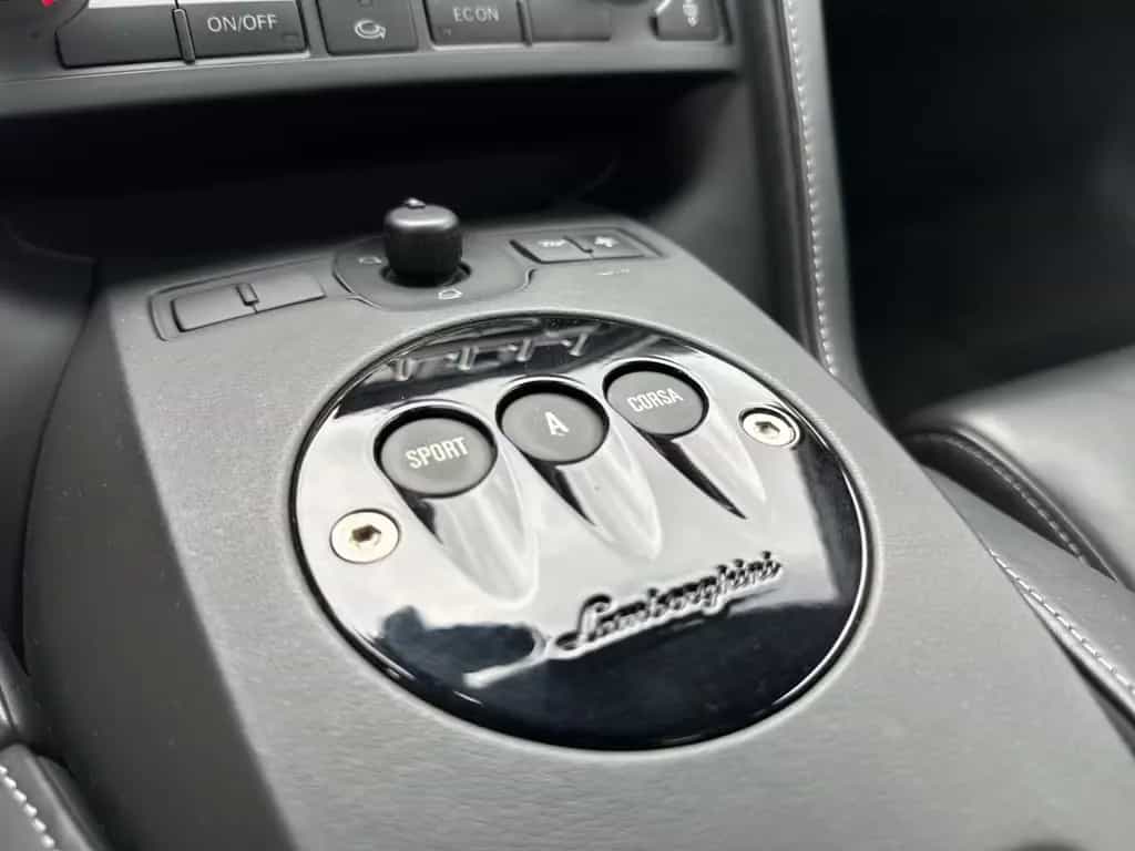 Lamborghini Gallardo LP560-4 Bicolore 1 von 250 Stk. in Bian 03/2012-photo-23