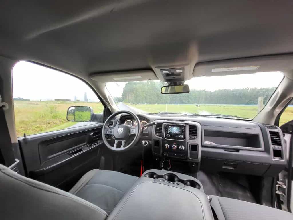 Dodge RAM 2500 not 1500 2016, winch 4x4 5.7 v8 04/2016-photo-5
