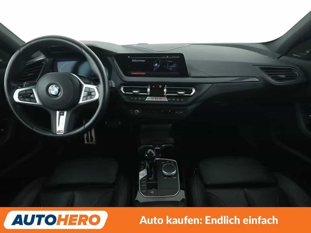 BMW 1 Series 120d M Sport Aut.*NAVI*LED*CAM*ACC*HUD*SHZ*PANO* 08/2020-photo-11