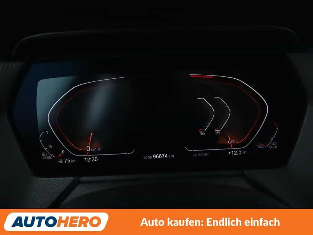 BMW 1 Series 120d M Sport Aut.*NAVI*LED*CAM*ACC*HUD*SHZ*PANO* 08/2020-photo-19