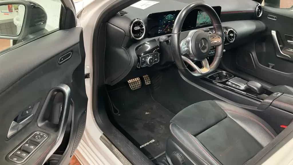 Mercedes-Benz A-Class 200 7G-DCT Limousine AMG-LINE & NIGHT-PAKET 10/2020-photo-6