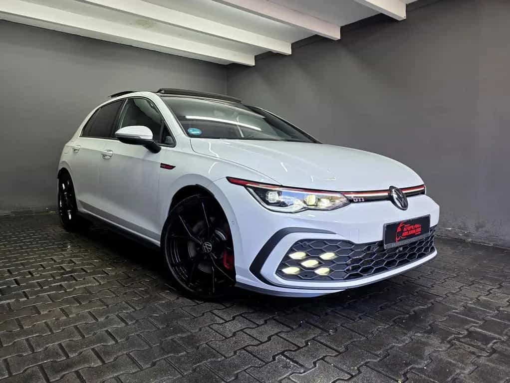 Volkswagen Golf VIII GTI, PANO, LED, R-KAMERA, ACC, H&K 10/2022-photo-2