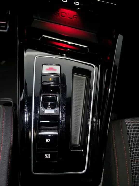 Volkswagen Golf VIII GTI, PANO, LED, R-KAMERA, ACC, H&K 10/2022-photo-24