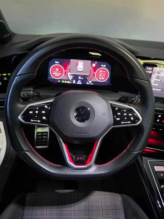 Volkswagen Golf VIII GTI, PANO, LED, R-KAMERA, ACC, H&K 10/2022-photo-29