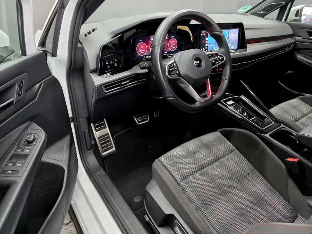 Volkswagen Golf VIII GTI, PANO, LED, R-KAMERA, ACC, H&K 10/2022-photo-7