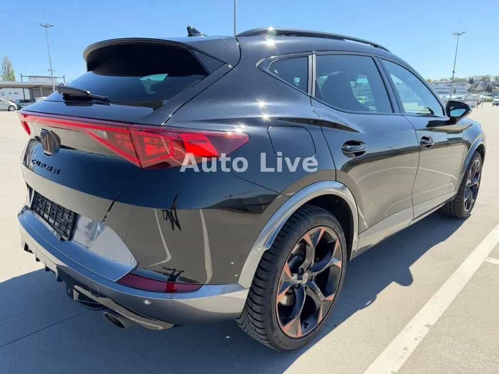 Cupra Formentor 2.0*VZ*NAVI*PANO*VIRT*MATRIX*VOL 11/2023-photo-4
