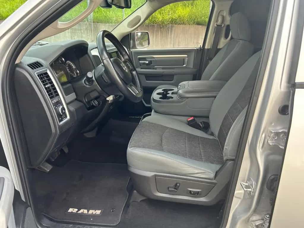 Dodge RAM 1500 5,7 V8 Crew Cap Long Bed*Ahk*Tüv 12/26 09/2018-photo-10