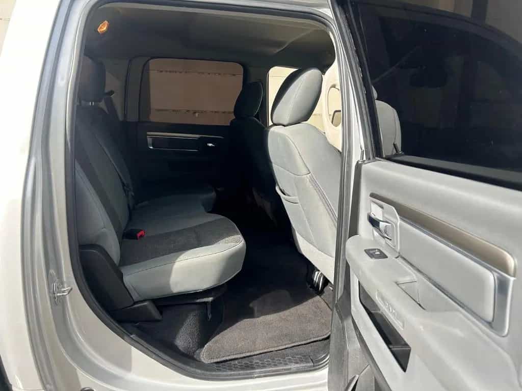 Dodge RAM 1500 5,7 V8 Crew Cap Long Bed*Ahk*Tüv 12/26 09/2018-photo-13
