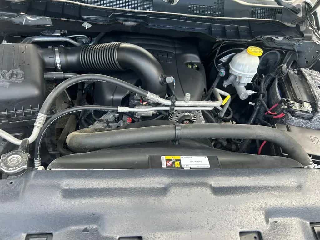 Dodge RAM 1500 5,7 V8 Crew Cap Long Bed*Ahk*Tüv 12/26 09/2018-photo-14