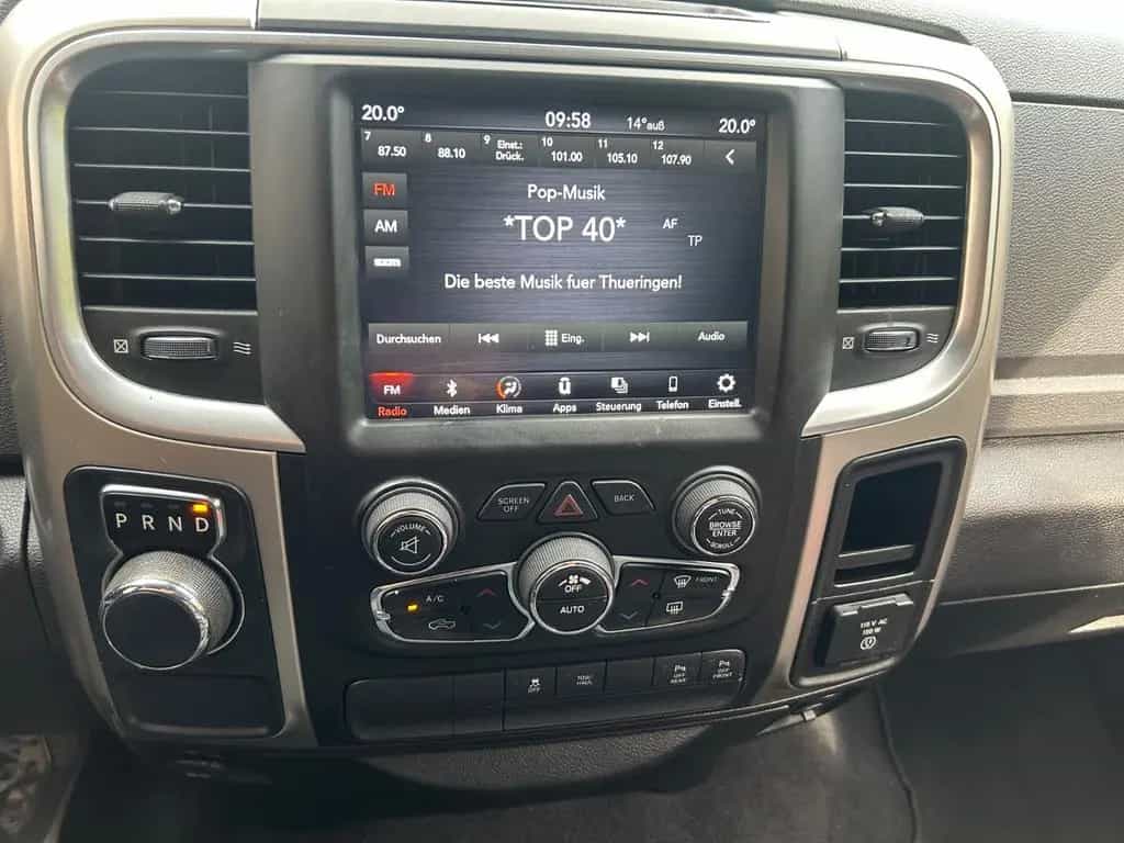 Dodge RAM 1500 5,7 V8 Crew Cap Long Bed*Ahk*Tüv 12/26 09/2018-photo-7