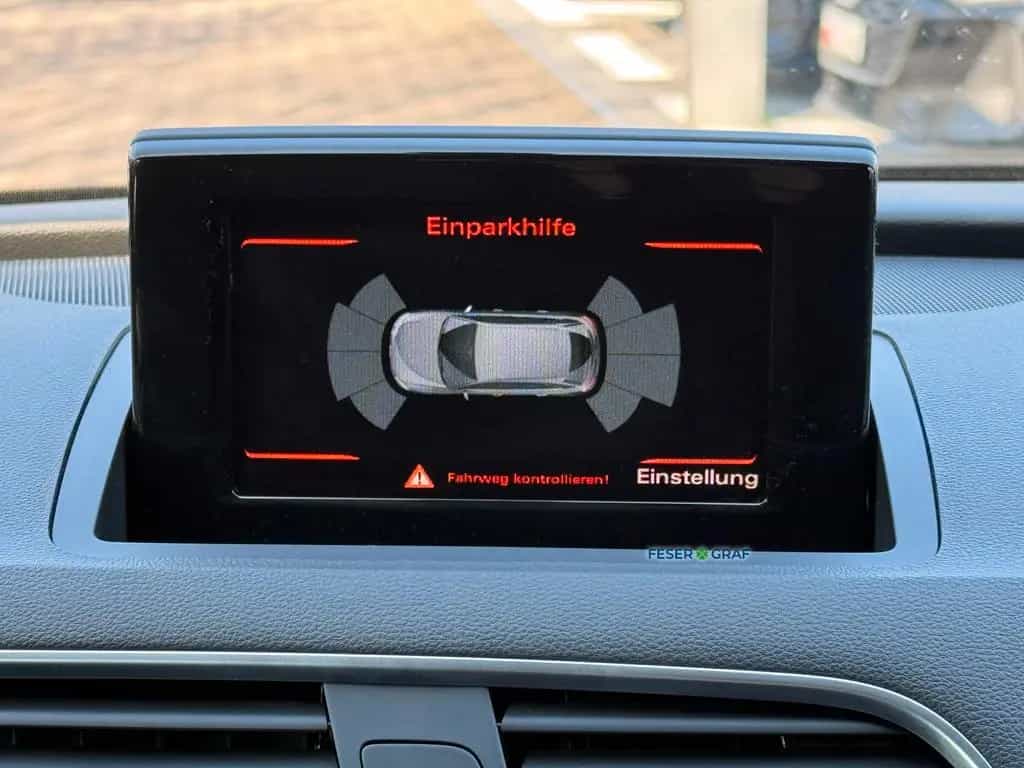 Audi Q3 Design 1.4 TFSI SHZ/Bluetooth/GRA/AHK/PDC+/Xe 08/2018-photo-13