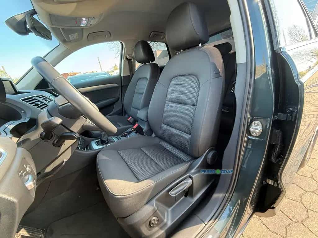 Audi Q3 Design 1.4 TFSI SHZ/Bluetooth/GRA/AHK/PDC+/Xe 08/2018-photo-7