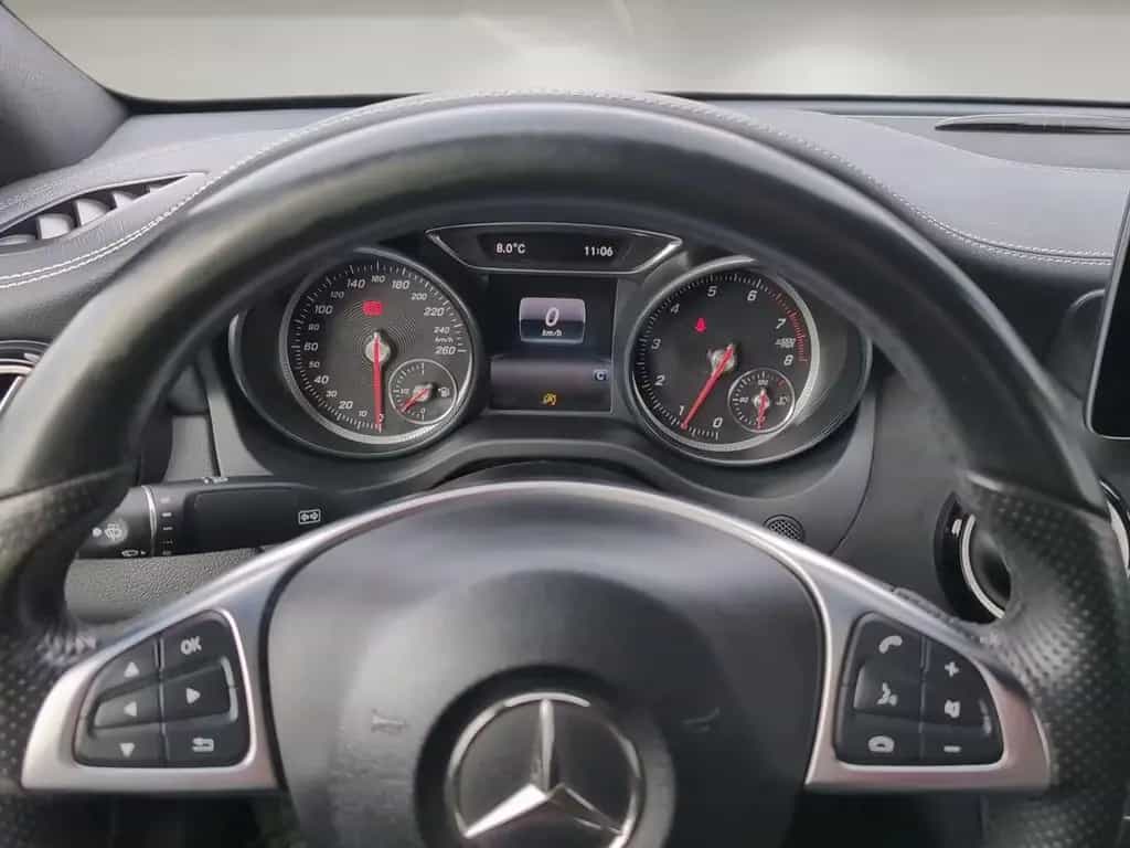 Mercedes-Benz CLA 250 Peak/AMG/LED-High/1.Hd/MB-Scheckheft 06/2017-photo-13