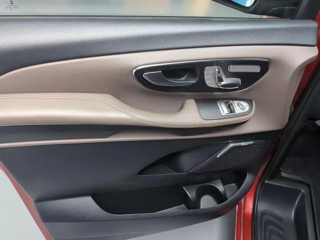 Mercedes-Benz V 300 V300d 4M Avantg./ILS/Burm./Distr./Junge Sterne 11/2019-photo-12