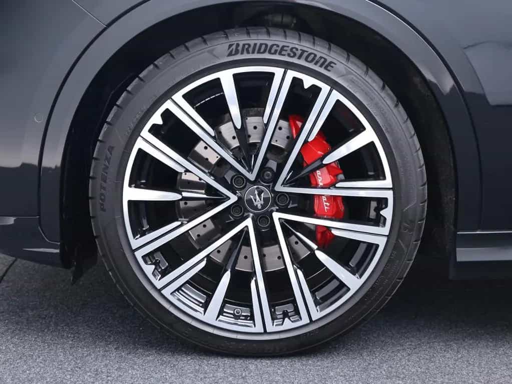 Maserati Grecale Trofeo 21" Carbon 360 Kamera 03/2023-photo-36