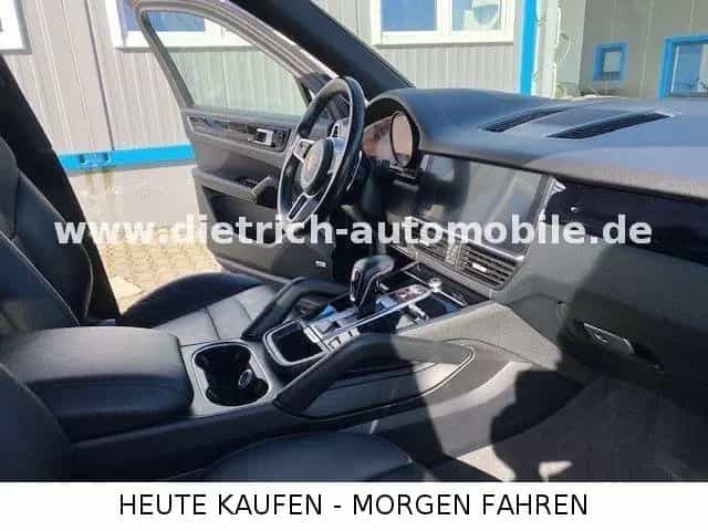 Porsche Cayenne 21 ZOLL LED PANORAMA AHK PDC KAMERA ACC 11/2019-photo-15