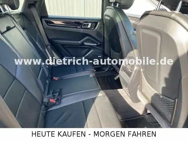 Porsche Cayenne 21 ZOLL LED PANORAMA AHK PDC KAMERA ACC 11/2019-photo-18