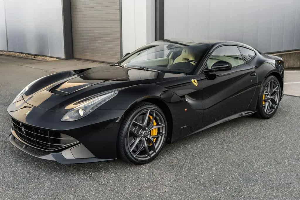 Ferrari F12 Berlinetta - Nero Daytona - Carbon LED - JBL 03/2014-photo-26