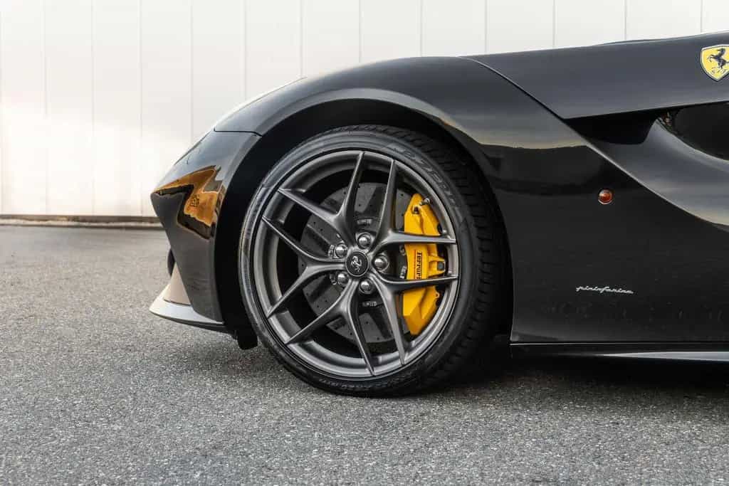 Ferrari F12 Berlinetta - Nero Daytona - Carbon LED - JBL 03/2014-photo-34
