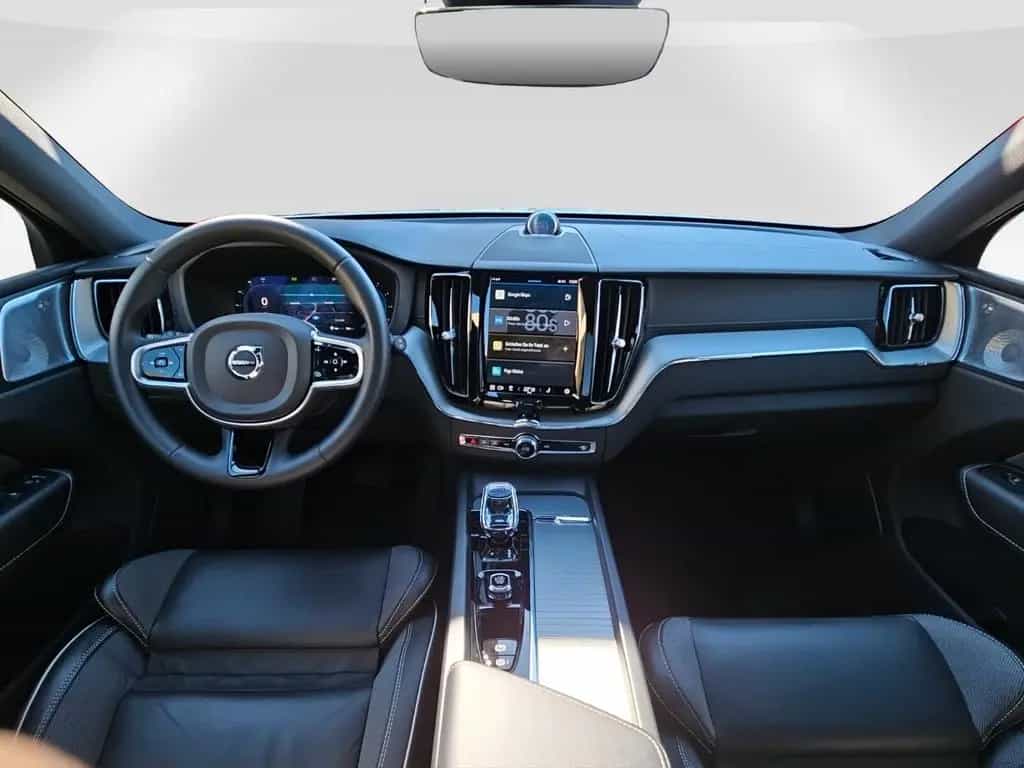 Volvo XC60 B4 AWD Ultimate Dark AHK+PANORAMA+B&W 02/2023-photo-1