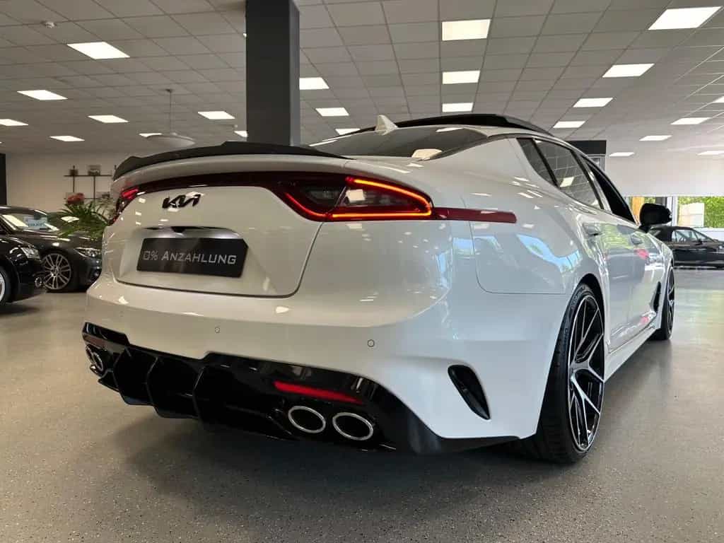 Kia Stinger 3.3 GT 4WD|360|H/K|Pano|20"|Bastuck|Serv 04/2018-photo-12