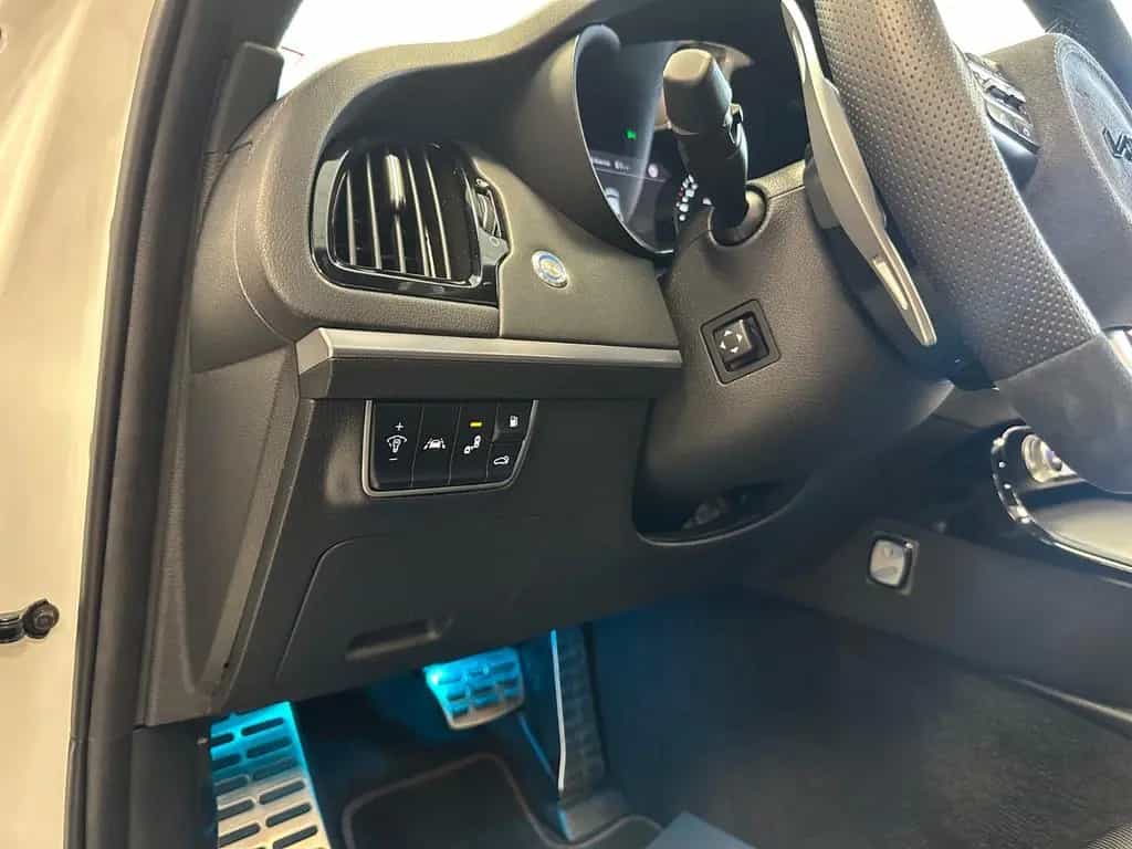 Kia Stinger 3.3 GT 4WD|360|H/K|Pano|20"|Bastuck|Serv 04/2018-photo-24