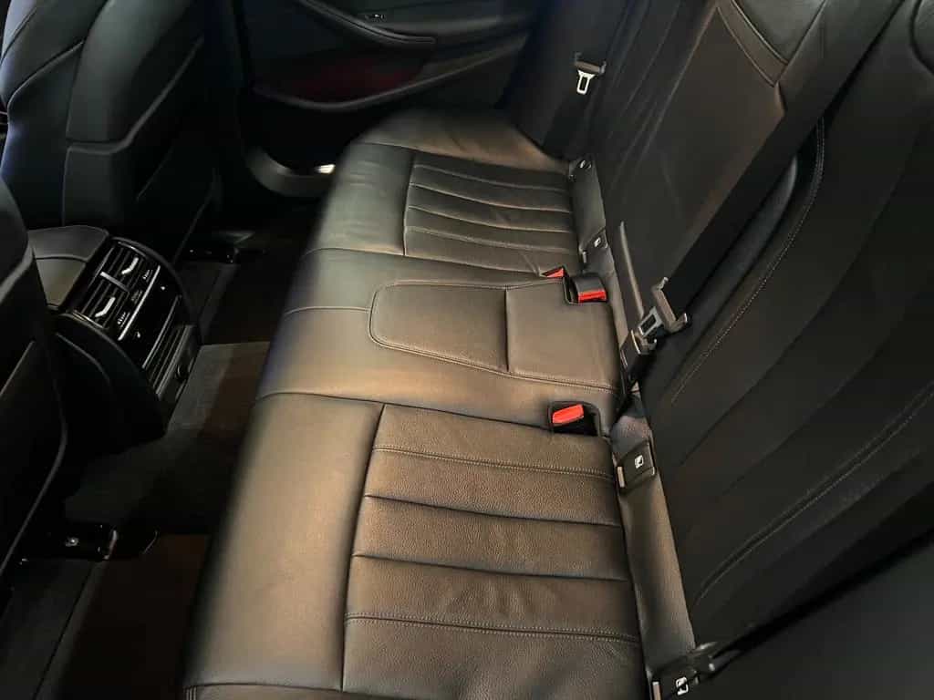 BMW 5 Series 520 d Limousine   (AMAN®) 05/2018-photo-12