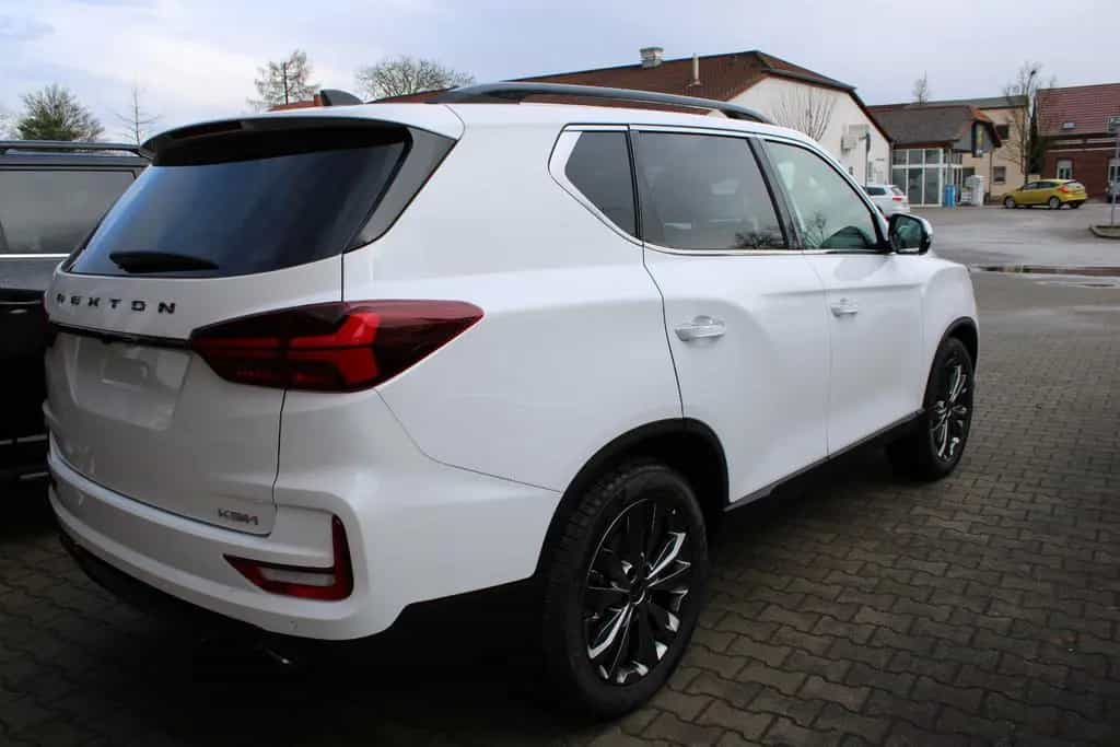 KGM Rexton 2.2 Diesel Black 4WD Automatik Wildleder null-photo-7