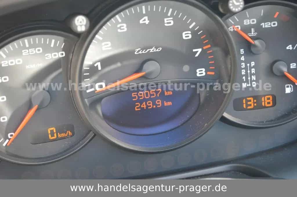 Porsche 911 Turbo Cabriolet BOSE PCM Originalzustand 03/2004-photo-15
